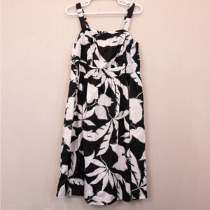 Lane Bryant Double Elastic waist black white floral midi dress NWT-22